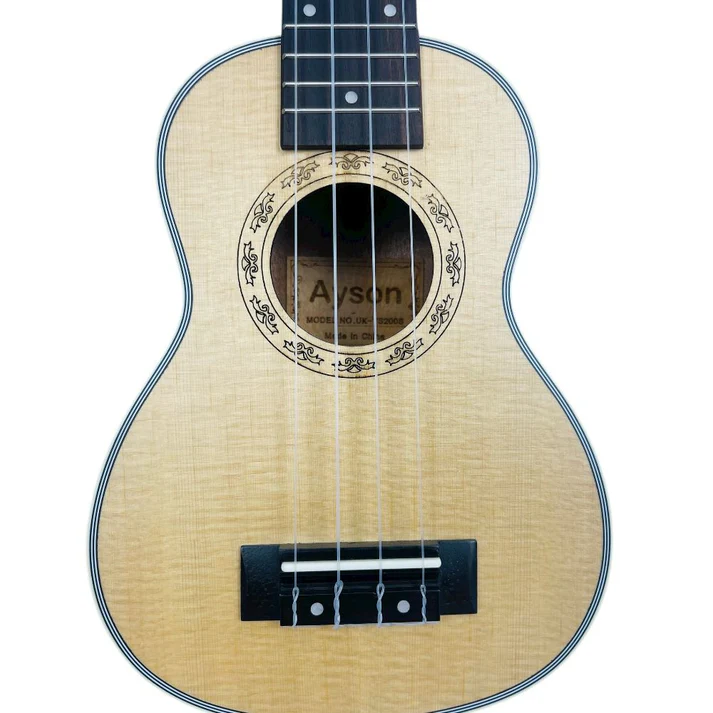 Ukelele Soprano Pino Cipres
